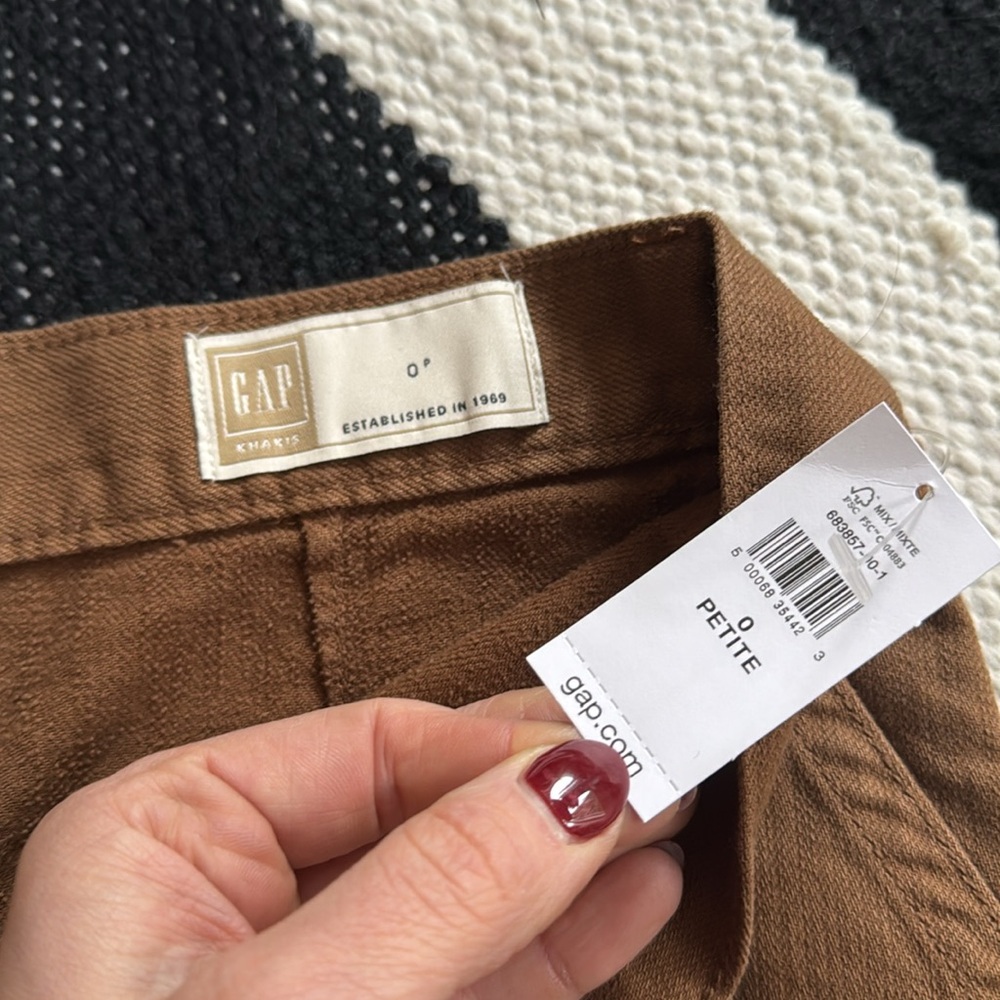 NEW Button Front Midi GAP Pencil Skirt NWT - Picture 3 of 4